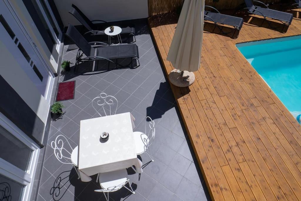 A1 With Private Pool * Traù